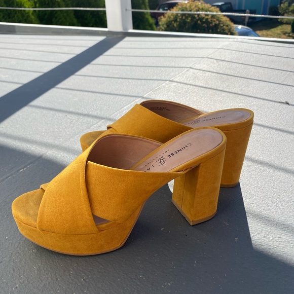Chinese Laundry Platform chunky heel 6.5 - Picture 5 of 6